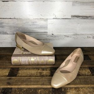 Beautifeel sueded leather kitten heel flats